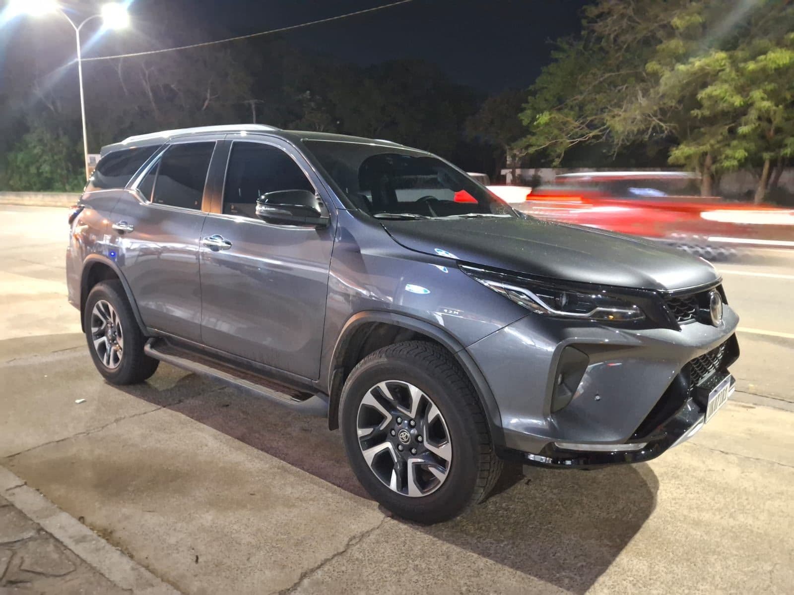 Toyota SW4 SRX PLATINUM 4x4 DIESEL